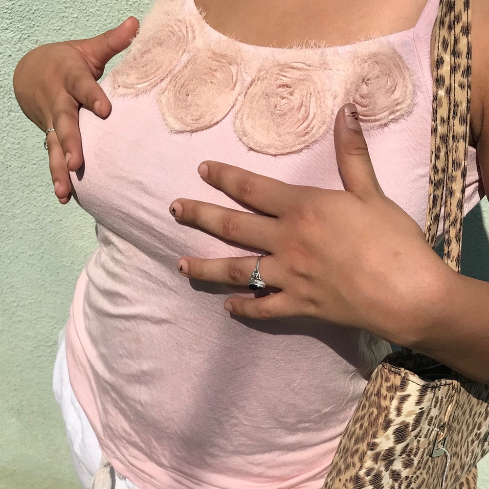 Cute baby pink top💞🐚